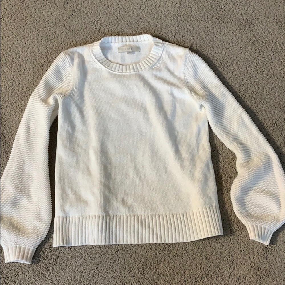 Blouson sleeve knit sweater
